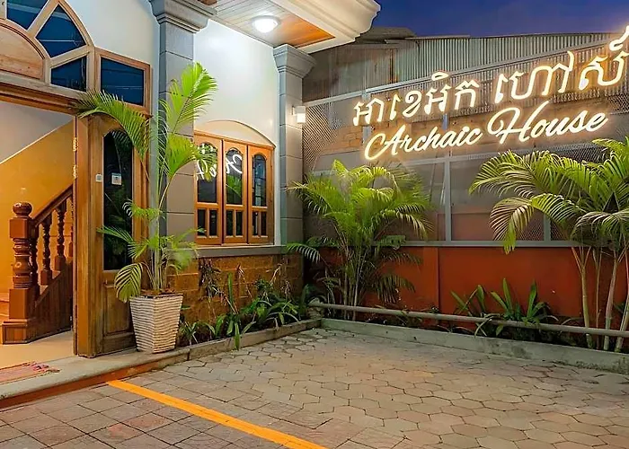 Archaic House Hotel